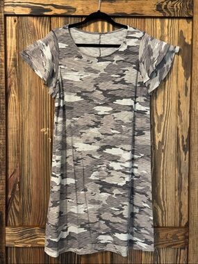 Isabel Maternity Ingrid & Isabel Camo Heather Gray Maternity Dress
